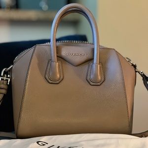 Mini Antigona Givenchy crossbody bag in pearl gray